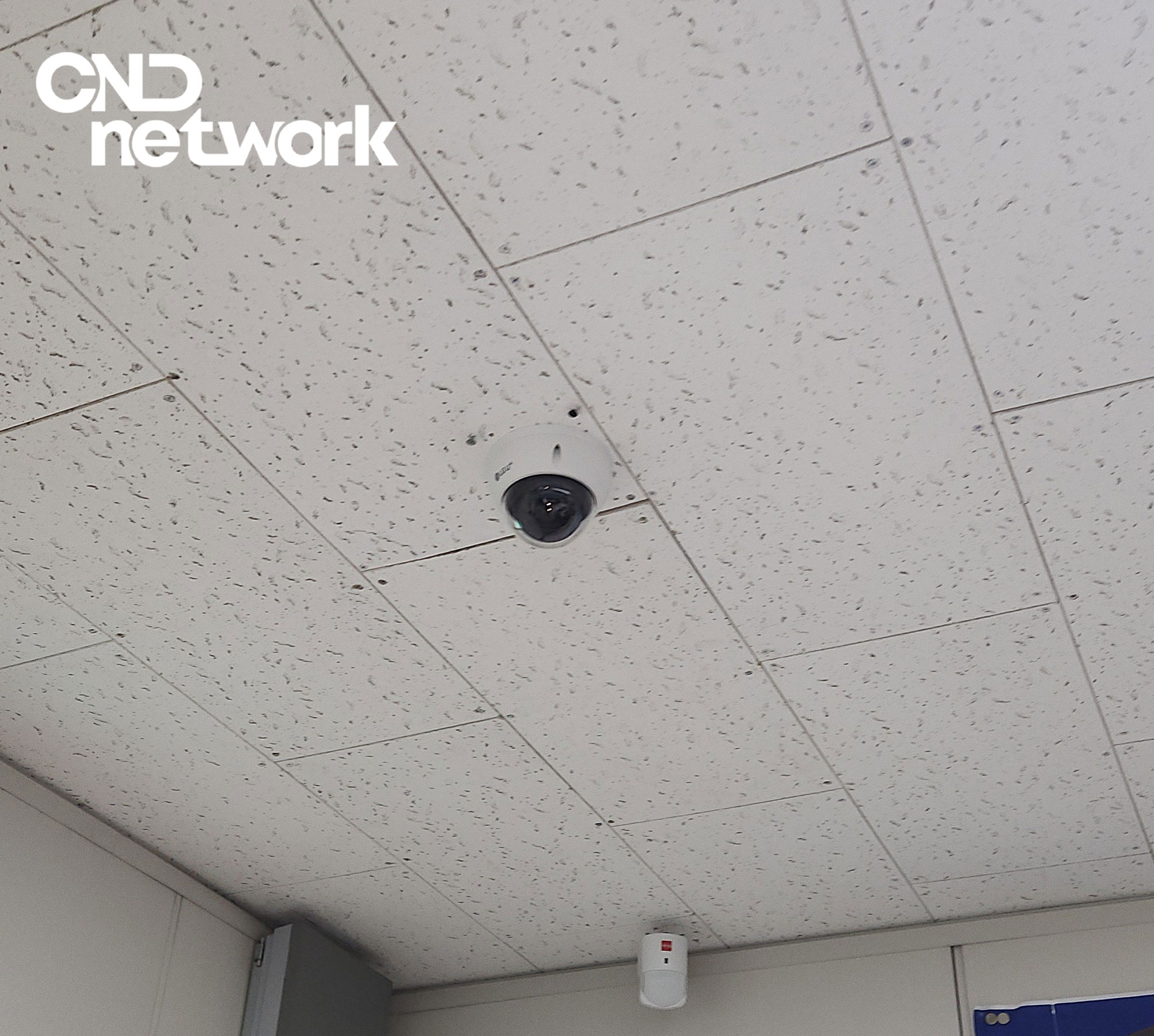 사무실CCTV 설치 돔형 카메라 천장 부착 시공 사진