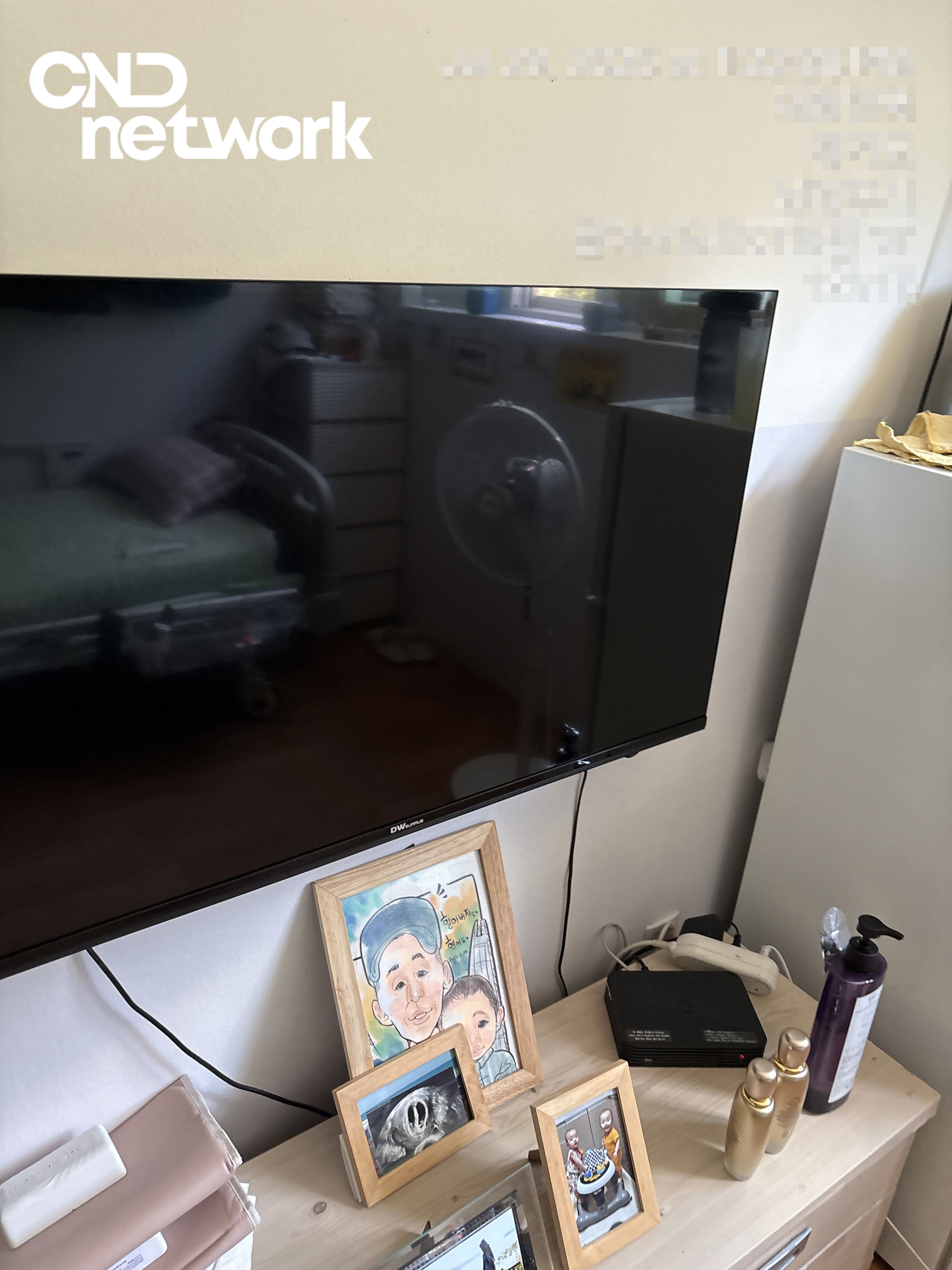 요양병원 병실 벽걸이 TV 병원TV설치 완료 사진
